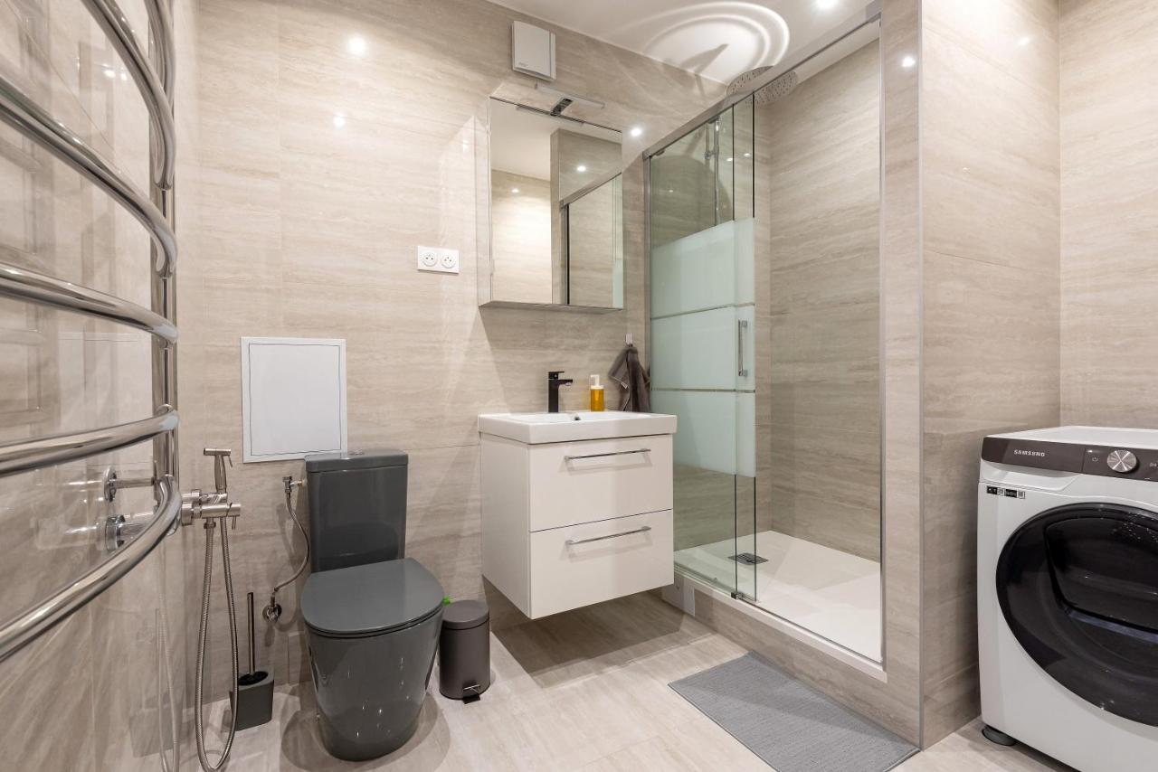 Luxury Apartment Slava Ukraini Ivano-Frankivsk Exterior photo